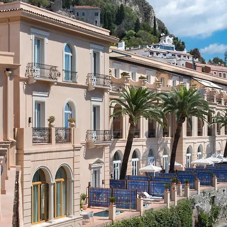 Üdülőközpont San Domenico Palace, Taormina, A Four Seasons 5*